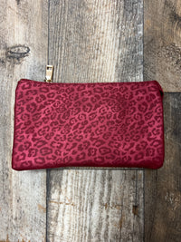 Wristlet Crossbody with 3 Compartments*